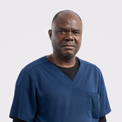 Dr Alexander Akinboye